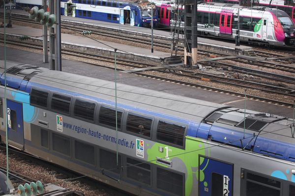 La gare Saint-Lazare à Paris. De nombreux trains sur l'axe Normandie-Paris subissent d'important retards ce vendredi 1er mars 2019 en raison d'une panne de signalisation. (illustration) 