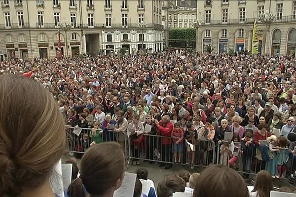 La grande chorale de la place Graslin