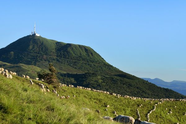 Pour Jean-Yves Gouttebel, le passage de la Grande Boucle au sommet du puy de Dôme est exclu. Mais il a fait d'autres propositions...