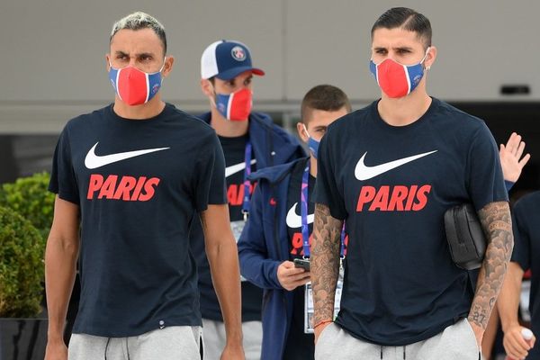 Malgré la contamination de six joueurs du PSG (dont Navas et Icardi ici sur la photo), Lens devrait bien affronter le PSG jeudi soir, la LFP ayant assoupli son protocole.