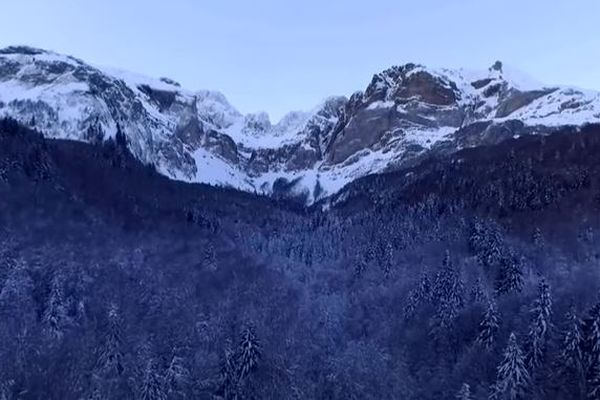 Neige en vallée d'Aspe