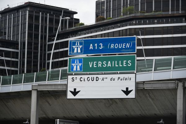 La fissure est apparue à hauteur de Saint-Cloud.