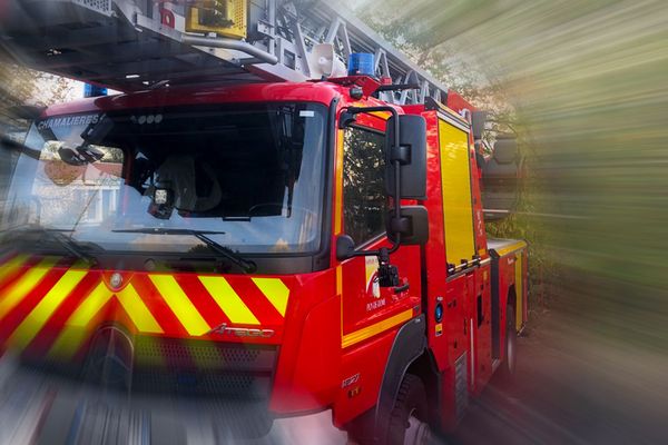 Une quinzaine de personnes a été blessée légèrement dans l'explosion à Saint Flour, dans le Cantal, dans la nuit de lundi 24 au mardi 25 juillet.