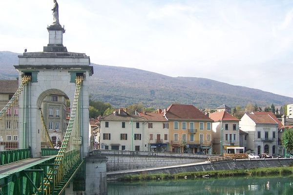 Vue sur Seyssel (Ain). 