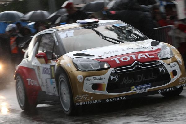 Sébastien Loeb et son épouse Séverine ont remporté le  60e Rallye du Var