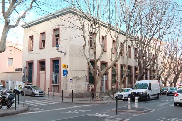 Un bâtiment moderne de sept niveaux devait sortir de terre à l'îlot de la Poste à Bastia.