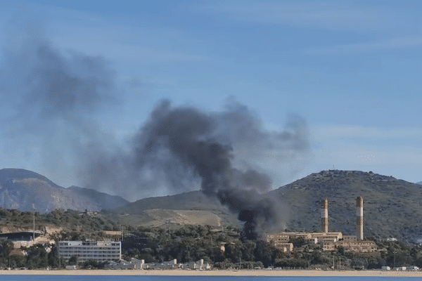 Un incendie s'est déclaré dans le secteur du Vazzio, ce samedi 27 avril.