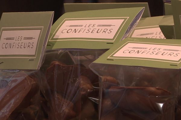 Les Confiseurs de Notre-Dame-de-Bondeville (près de Rouen) produisent de délicieux oursons en chocolat.