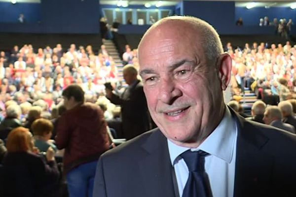 Bernard Asso candidat Les Républicains aux européennes, seul azuréen (LR) en position éligible. Lors du meeting Les Républicains au Cannet ce vendredi 3 mai. 