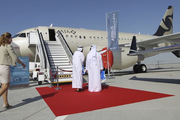 Exposition d'Airbus Corporate Jet Centre, au salon de l'aviation d'affaire du Moyen-Orient, décembre 2012.