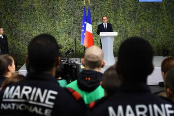 Les voeux aux armées avaient eu lieu, en 2015, sur le porte-avion Charles-de-Gaulle 