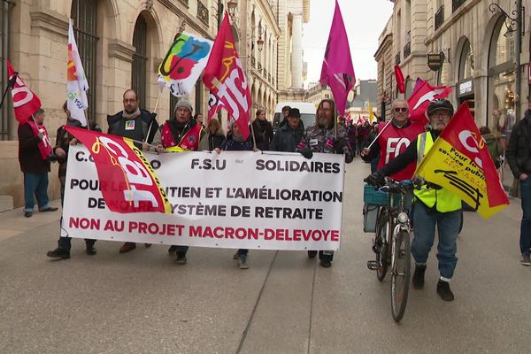 Mardi 14 janvier 2020, à Dijon, les syndicats ont compté un millier de manifestants contre la réforme des retraites, la police 800.