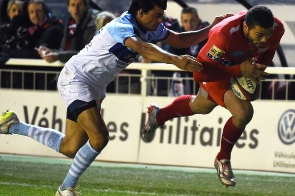 Bryan Habana part à l'essai contre l'Aviron bayonnais, le 30 janvier au stade Mayol de Toulon.