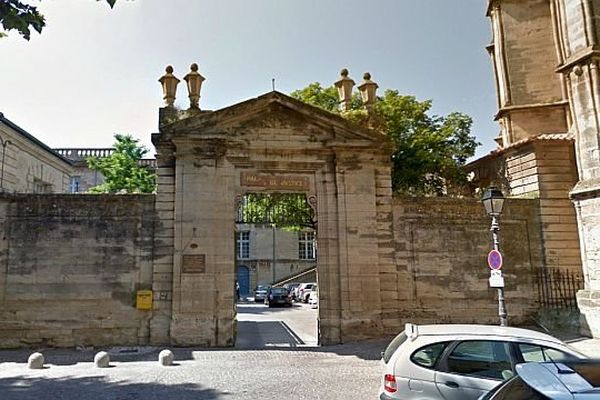 Béziers (Hérault) - palais de justice - archives