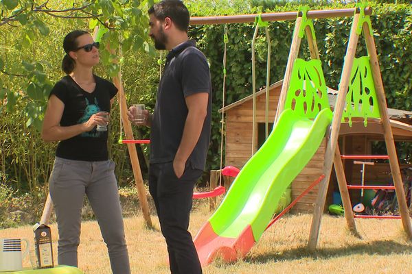 A Montbrison, Xavier et Manon Alves se sont lancés dans la fabrication de cosmétiques bio pour les bébés.