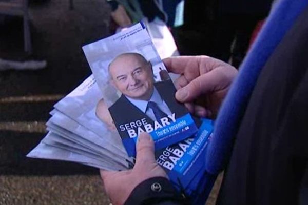 Tract de campagne de Serge Babary, tête de liste de la Droite aux élections municipales à Tours (Indre-et-Loire)