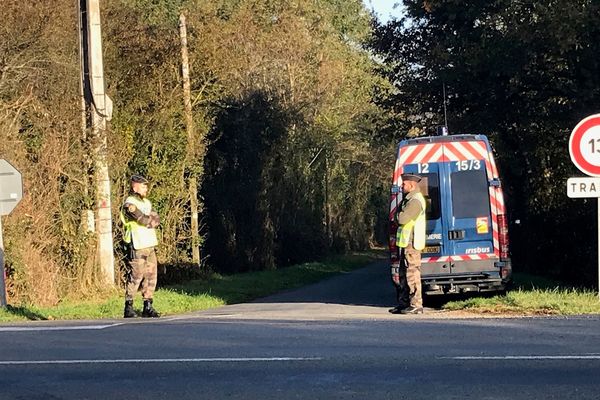 120 gendarmes recherchent l'adolescente de 17 ans disparue dans le sud Mayenne alors qu'elle était partie courir le 8 novembre 2021