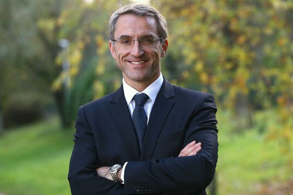 Franck Raynal est le nouveau maire de Pessac, l'ancien fief d'Alain Rousset, président de la région Aquitaine