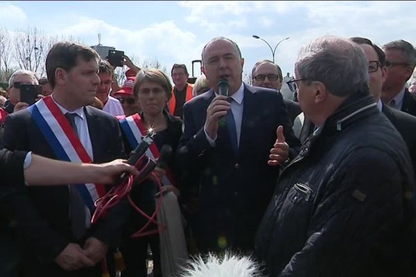 Le ministre de l'agriculture Didier Guillaume a rencontré les salariés de la sucrerie de Cagny, les acteurs de la filière betteravière et les élus locaux ce mercredi 27 mars