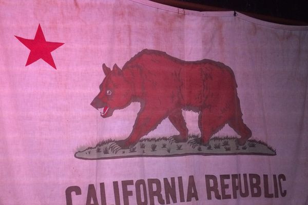 L'ancêtre du drapeau californien