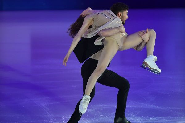 Les champions clermontois Gabriella Papadakis et Guillaume Cizeron se disent fatigués par une saison 2020 rendue difficile par l'épidémie de COVID 19.