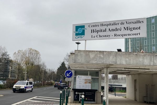 L'hopital Henri Mignot au Chesnay-Rocquencourt (78) ce matin après la cyberattaque