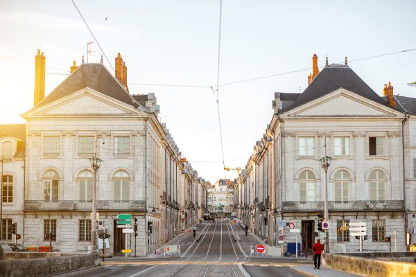 La circulation à Orléans va être fortement perturbée par le Tour de France et le passage de la flamme olympique du 7 au 10 juillet.