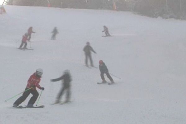 15 cm de neige fraiche sont tombés pendant la nuit.