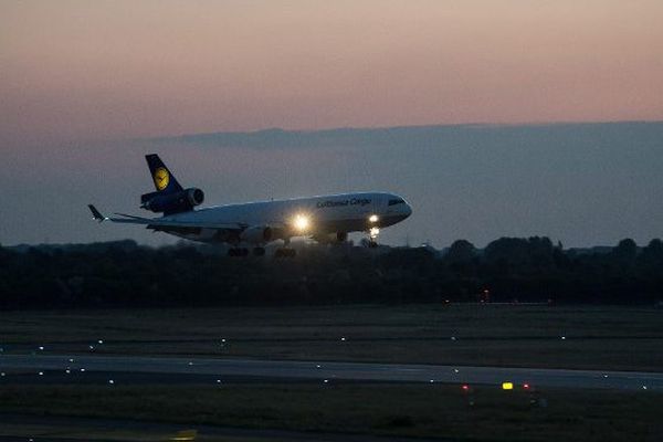 De nouvelles mesures de sécurité à bord des avions. 