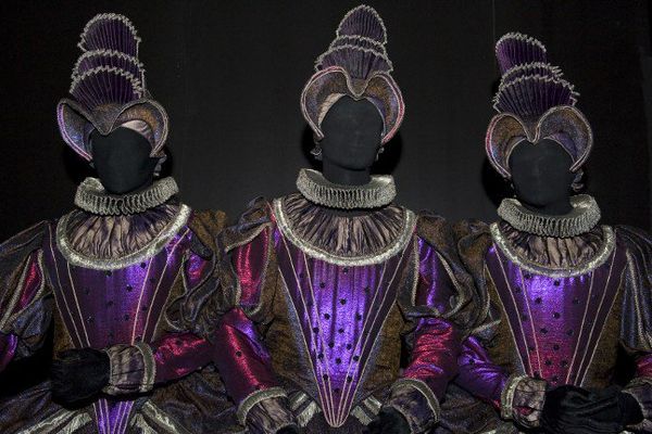 Les costumes créés par Patrice Cauchetier pour "Hippolyte & Aricie" de Jean Philippe Rameau présenté en 1996 à l’opéra national de Paris. 