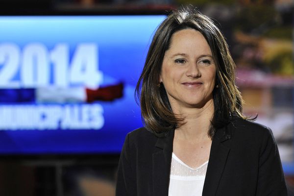 Johanna Rolland durant la campagne pour l'élection municipale à Nantes