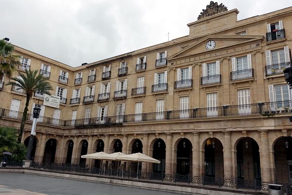 Le siège de l'Académie basque à Bilbao, Plaza berri.