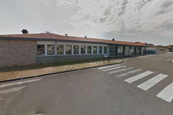 Le collège George Sand, à Roquefort dans les Landes. Un parent d'élève s'y est introduit ce lundi 20 septembre 2021.