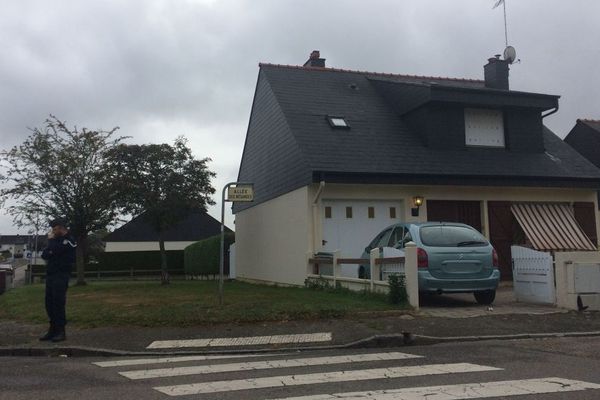 Le pavillon à Noyal-Châtillon-sur-Seiche ou un homme a succombé de plusieurs coups de couteau