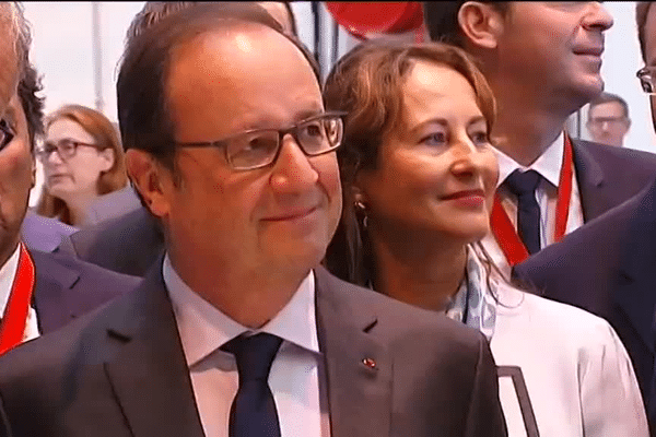 François Hollande dans l'entreprise Air Liquide de Sassenage