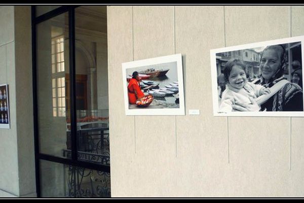 L'exposition des photographies à l'hôtel de ville de Rouen