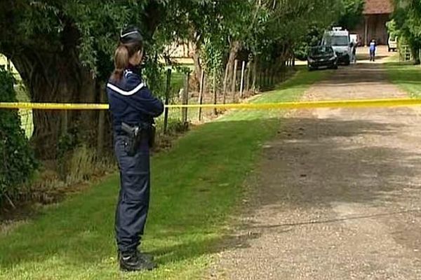 Le meurtrier présumé de Magny-Cours, dans la Nièvre, avait tué deux personnes et blessé grièvement une troisième le 18 mai 2015. 