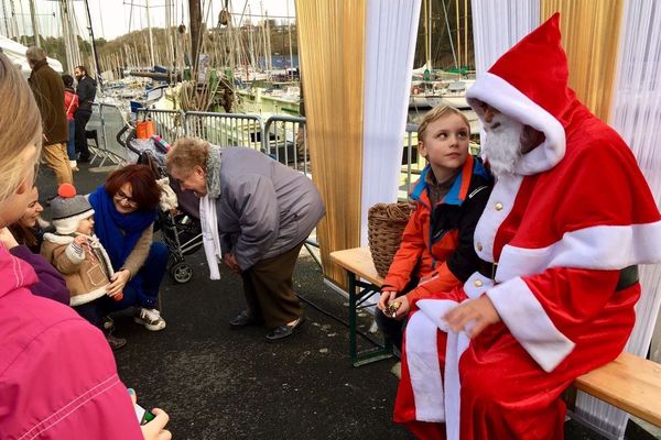 Le Père Noël était présent a port du Légué ce samedi après-midi