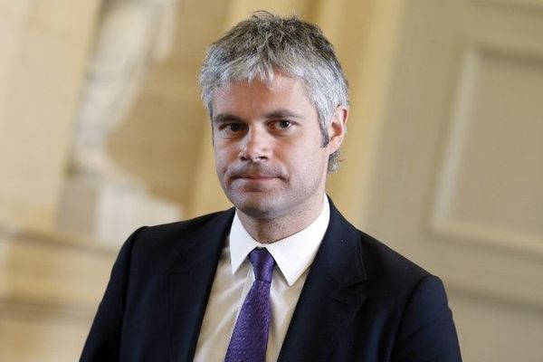 Laurent Wauquiez s'écarte de la la ligne adoptée par François Fillon sur le Front National. Le député-maire du Puy-en-Velay ne partage pas la position de l'ancien Premier Ministre quand il dit qu'en cas de duel FN/PS, il votera "pour le moins sectaire". 