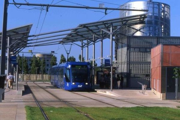 Montpellier - station de tram Occitanie ligne 1 - archives