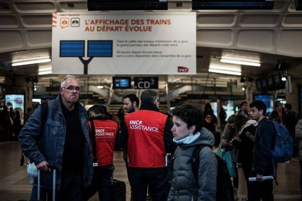 Dans le hall de la gare de la Part-Dieu, à Lyon