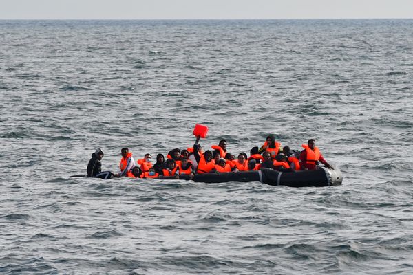 Par rapport à 2022, le nombre de migrants ayant traversé la Manche a diminué