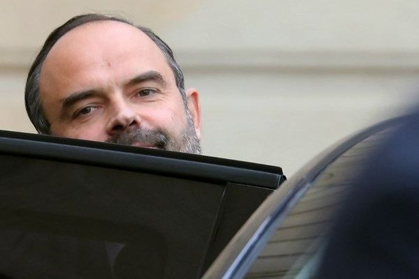 Le Premier ministre, Édouard Philippe, devait se rendre en Corse les 9, 10 et 11 décembre prochains. Il a annulé sa visite, la classe politique corse réagit. 