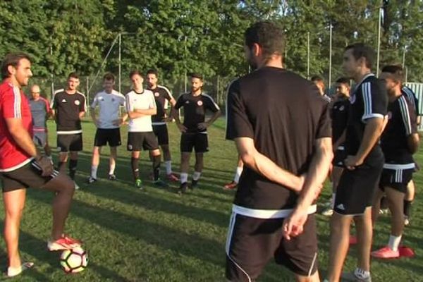 Le FC Annecy se prépare pour le championnat en CFA.