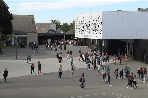 Collège Théophile Briant à Tinténiac (35)