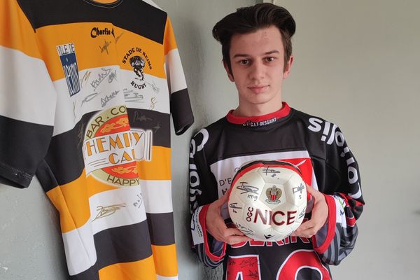 Mickael Rassemont vend 23 maillots dédicacés.