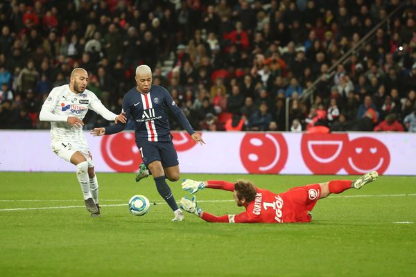 Kylian Mbappé, auteur d'un doublé, a tué les espoirs amiénois dès la 10ème minute.