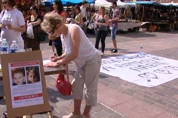 Le rassemblement Place du Capitole