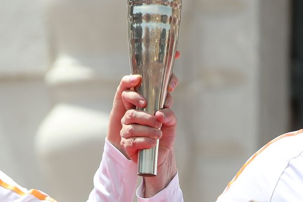 La flamme olympique terminera son parcours en Haute-Savoie ce dimanche 23 juin à Chamonix. L'occasion de célébrer le centenaire des premiers Jeux olympiques d'hiver de 1924.