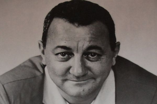 Les Restos du Coeur, association créée, par Coluche en 1985